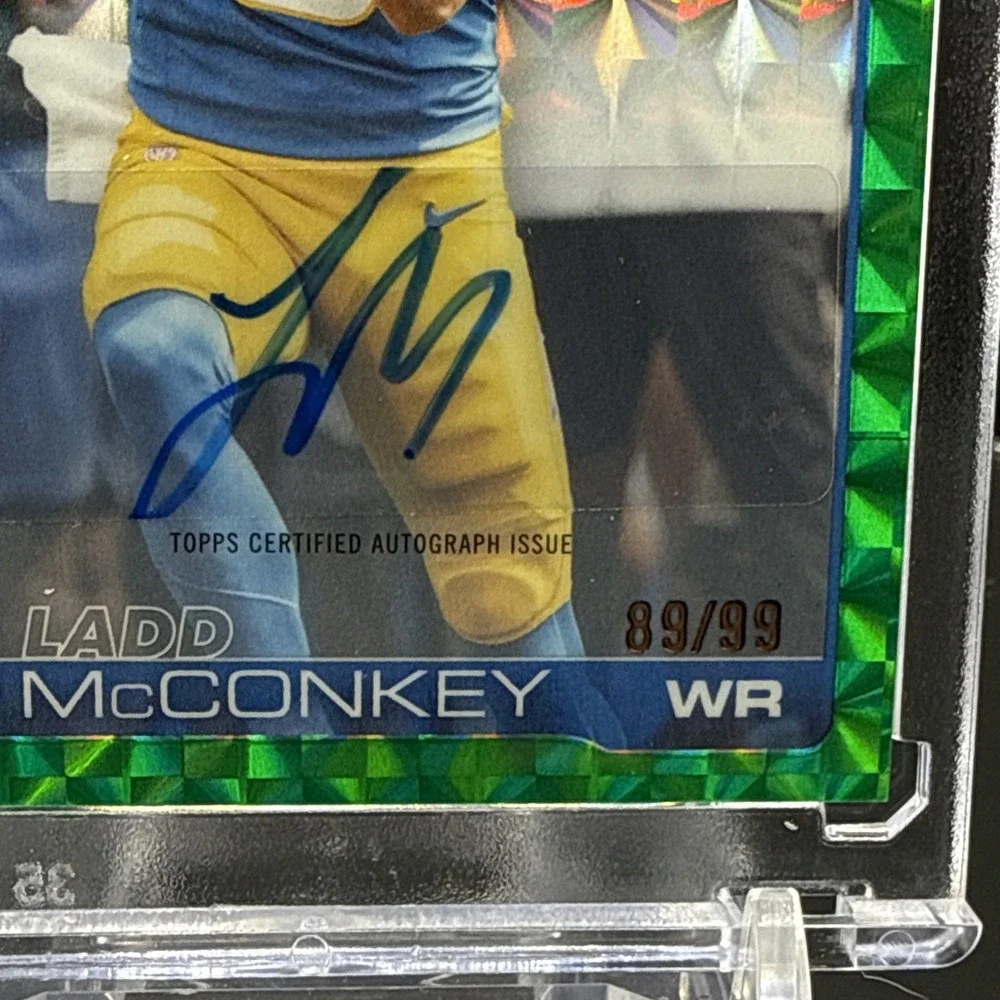 2025 Topps Chrome - Autographs Ladd McConkey Green Geometric Refractor /99